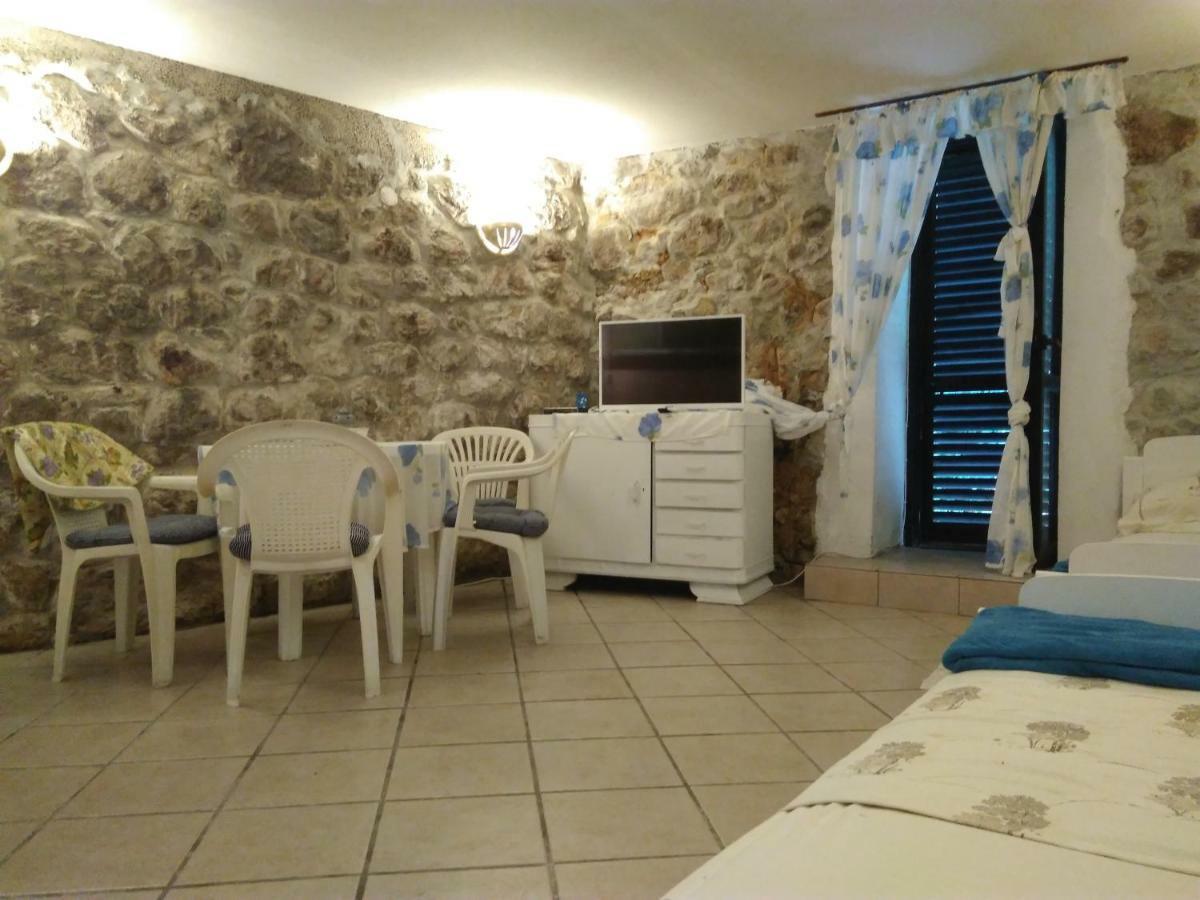 Apartamento Maestral Bribir  Exterior foto